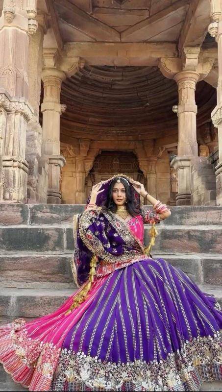 PC 530 Georgette Wholesale wedding lehenga cholis
